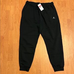 Brand new men’s Nike Black Jogger Sweatpants with Logo